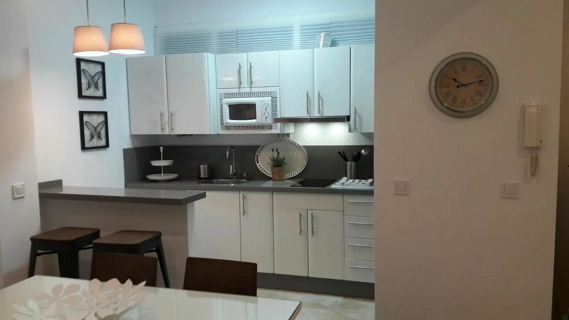 Apartment With 2 Bedrooms In Fuengirola - 10 M From The Beach